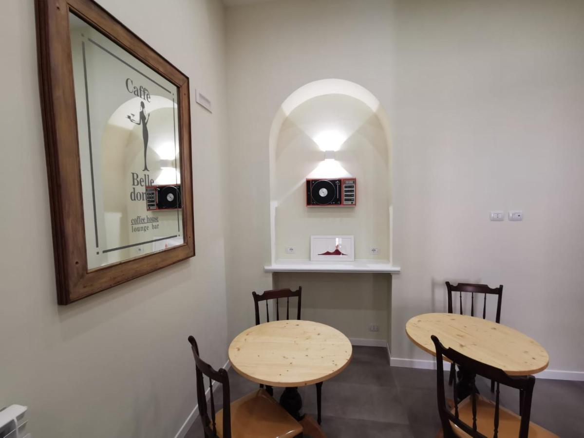 A I R Nacasabella Napoli Bed & Breakfast Exterior photo