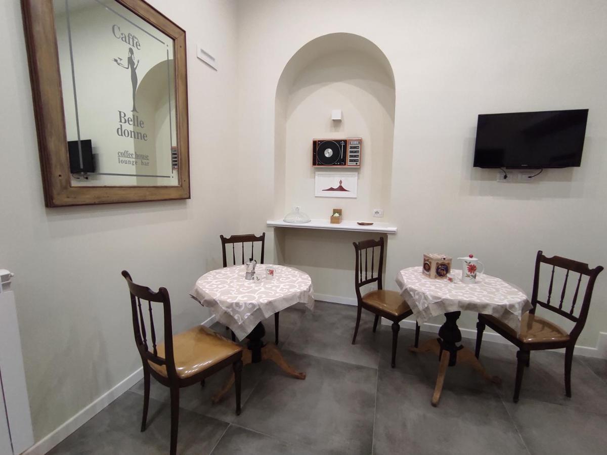 A I R Nacasabella Napoli Bed & Breakfast Exterior photo